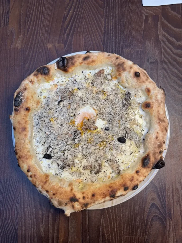 Marco Fuso_pizza 2_© Daniella Harris